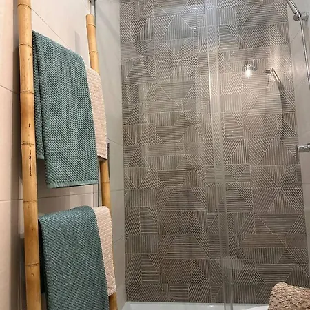 Newly Renovated Apartman