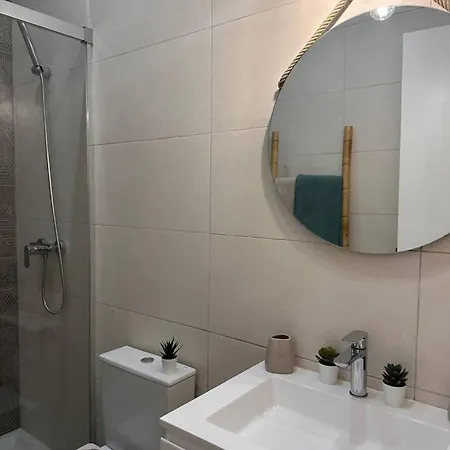 Newly Renovated Lisbon
