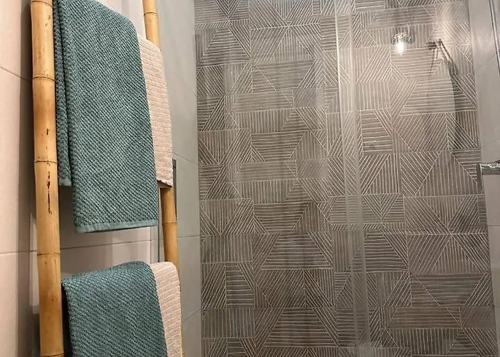 Newly Renovated Apartman